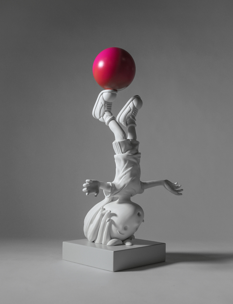 Giovanni Motta : Beyond the Cloud - H 38 cm - Stratified nylon, acrylic, wood, 2020